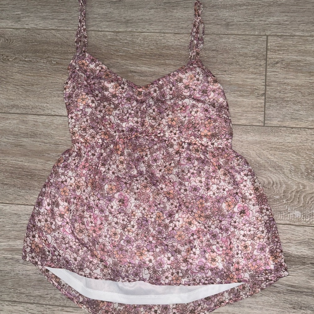 Open back tie tank top